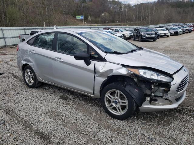 3FADP4BJXKM123837 - 2019 FORD FIESTA SE 白色 照片 4