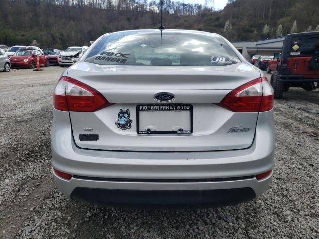 3FADP4BJXKM123837 - 2019 FORD FIESTA SE 白色 照片 6