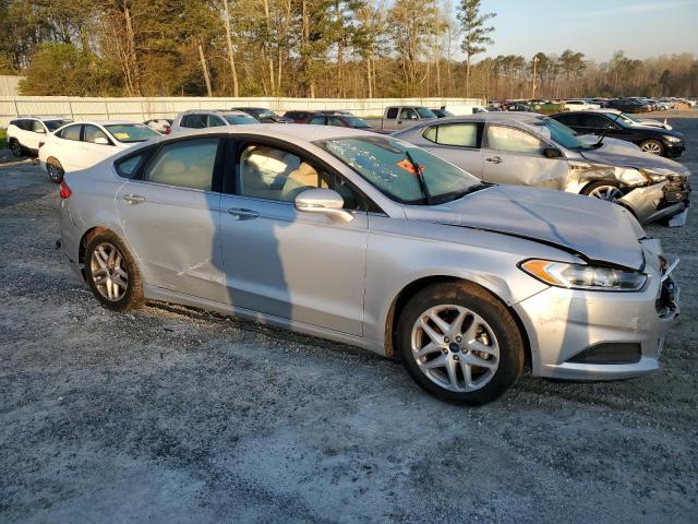 3FA6P0H77GR218783 - 2016 FORD FUSION SE SILVER photo 4