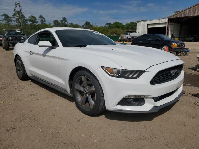 1FA6P8AM6G5215598 - 2016 FORD MUSTANG WHITE photo 4