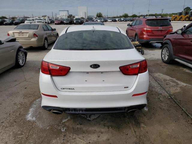 KNAGM4A77F5644366 - 2015 KIA OPTIMA LX WHITE photo 6