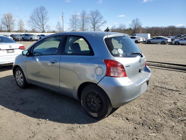 JTDJT923385215992 - 2008 TOYOTA YARIS SILVER photo 2