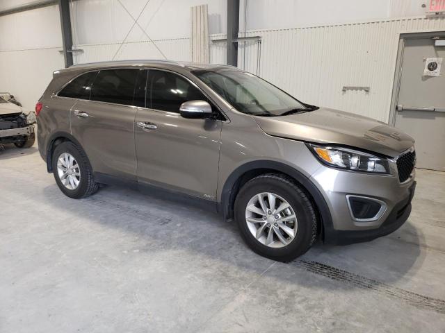 5XYPGDA30GG152049 - 2016 KIA SORENTO LX GRAY photo 4