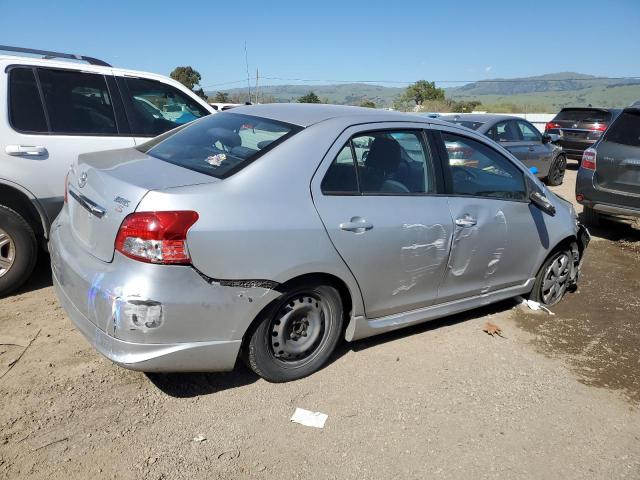 JTDBT923971054171 - 2007 TOYOTA YARIS SILVER photo 3