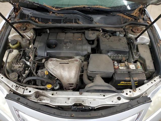 4T1BF3EK7BU739151 - 2011 TOYOTA CAMRY BASE SILVER photo 11