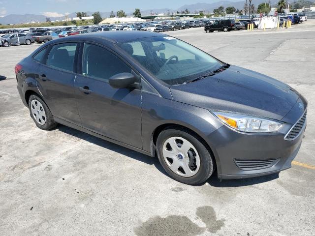 1FADP3E26JL230608 - 2018 FORD FOCUS S GRAY photo 4