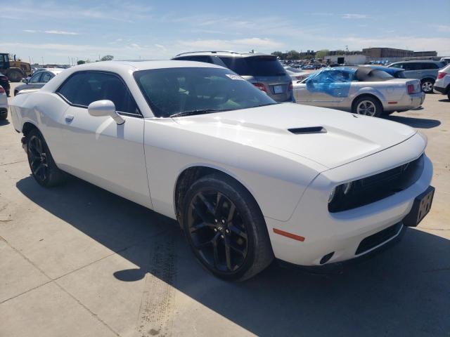 2C3CDZAG0LH134092 - 2020 DODGE CHALLENGER SXT WHITE photo 4