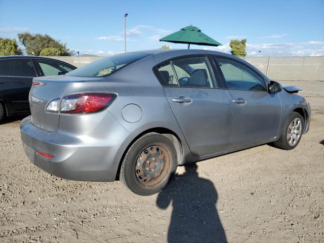 JM1BL1TG2D1766102 - 2013 MAZDA 3 I GRAY photo 3