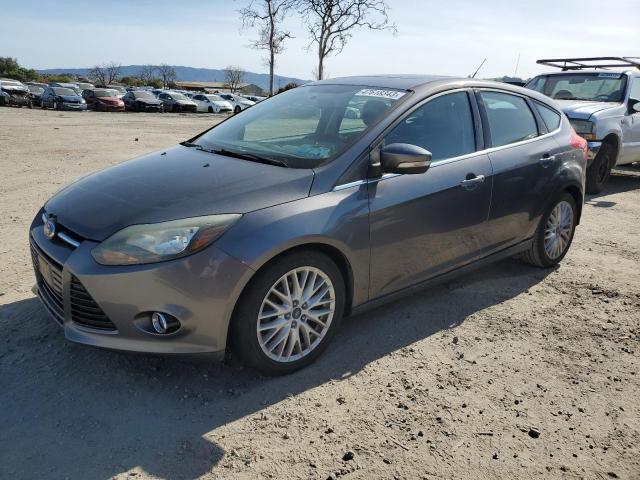 1FADP3N26DL222593 - 2013 FORD FOCUS TITANIUM GOLD photo 1