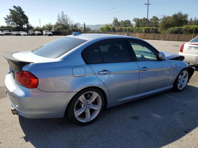 WBAPM77509NL87045 - 2009 BMW 335 I BLUE photo 3