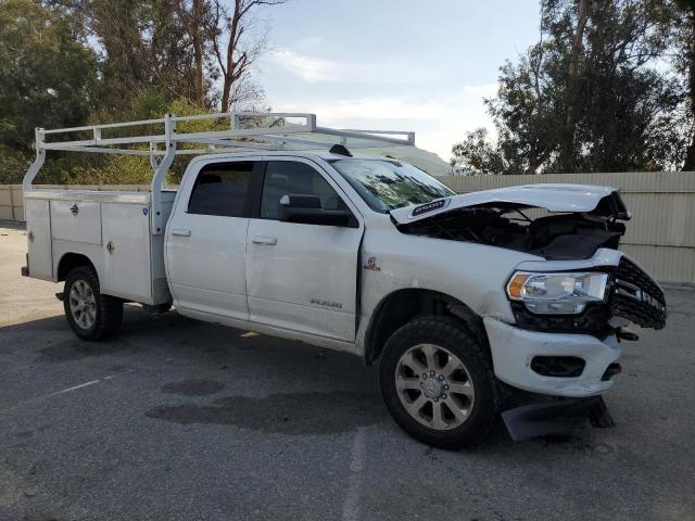 3C6UR5JLXNG217594 - 2022 RAM 2500 BIG HORN/LONE STAR WHITE photo 4