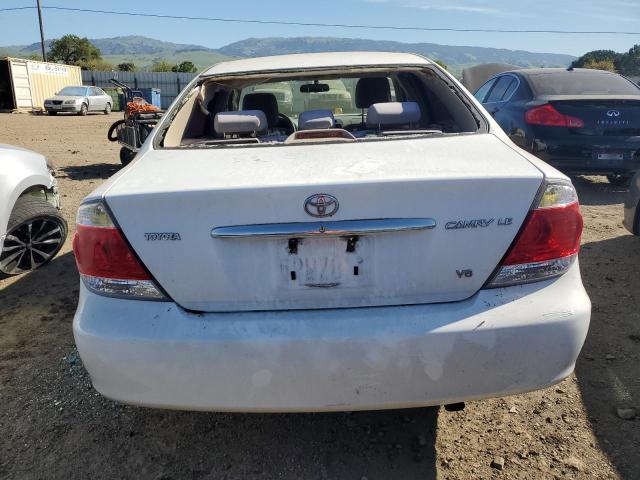 4T1BF30K76U624286 - 2006 TOYOTA CAMRY LE WHITE photo 6