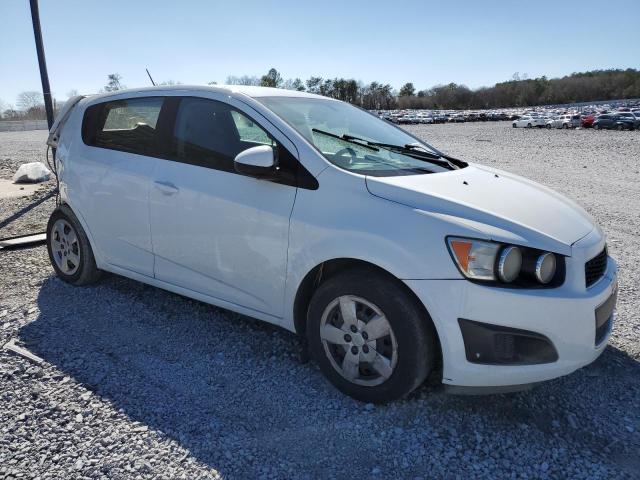 1G1JA6SH8G4112161 - 2016 CHEVROLET SONIC LS WHITE photo 4