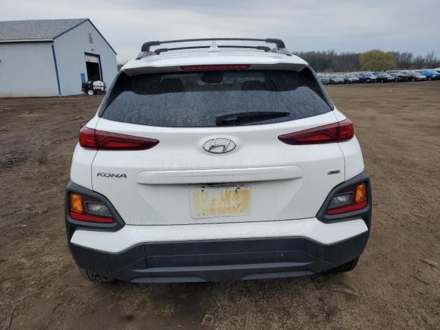 KM8K6CAA3MU735078 - 2021 HYUNDAI KONA SEL PLUS WHITE photo 6