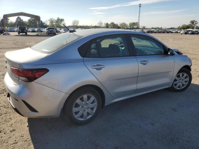 3KPA24AD7ME394939 - 2021 KIA RIO LX SILVER photo 3