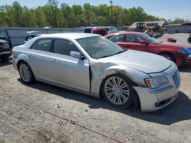 2C3CA5CG8BH613728 - 2011 CHRYSLER 300 LIMITED SILVER photo 4