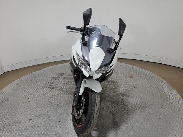 ML5EXER14PDA88853 - 2023 KAWASAKI EX650 R TWO TONE photo 2