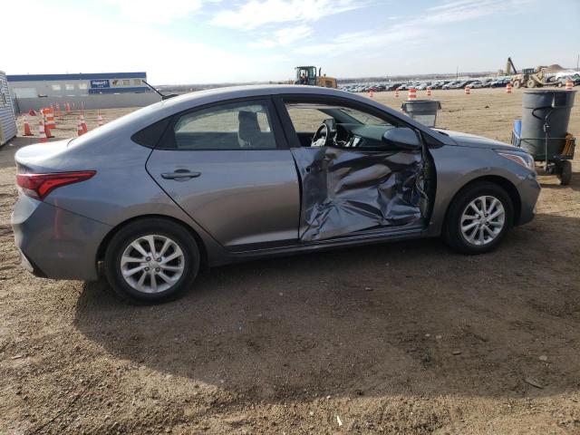 3KPC24A30JE033662 - 2018 HYUNDAI ACCENT SE GRAY photo 3