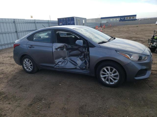 3KPC24A30JE033662 - 2018 HYUNDAI ACCENT SE GRAY photo 4