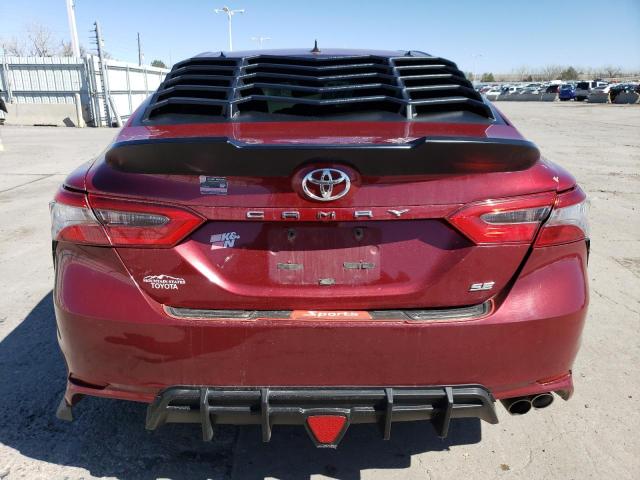 4T1B11HK7JU607178 - 2018 TOYOTA CAMRY L RED photo 6