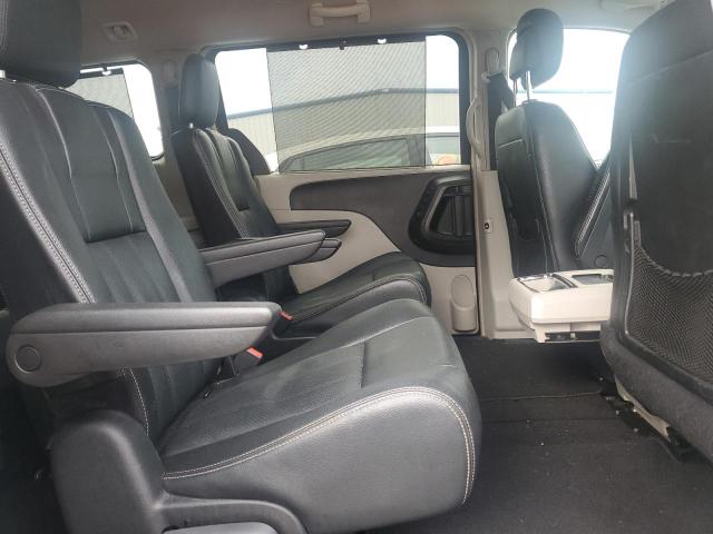 2C4RC1CG7GR208101 - 2016 CHRYSLER TOWN & COU TOURING L BLACK photo 11