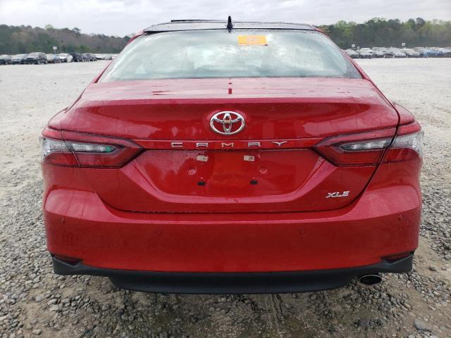 4T1F11AK2RU216639 - 2024 TOYOTA CAMRY XLE RED photo 6