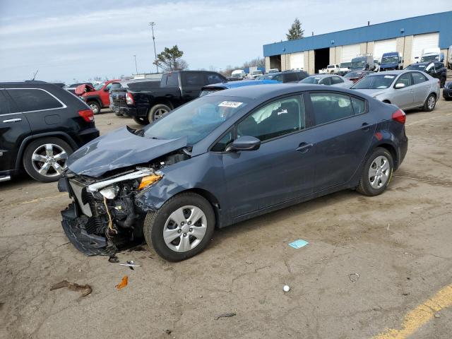 KNAFK4A68G5554136 - 2016 KIA FORTE LX GRAY photo 1