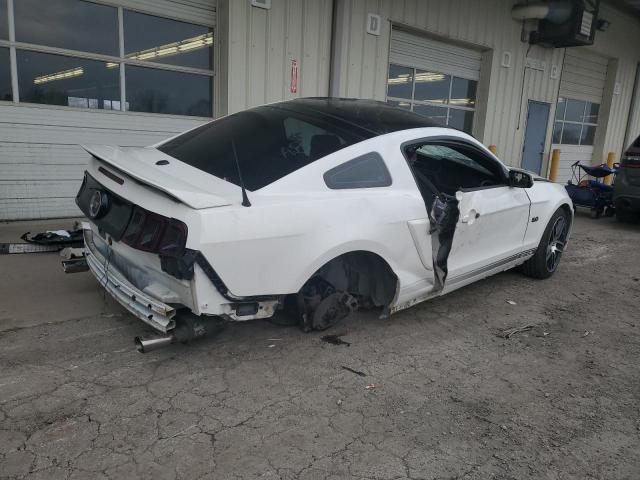 1ZVBP8CFXD5213501 - 2013 FORD MUSTANG GT WHITE photo 3