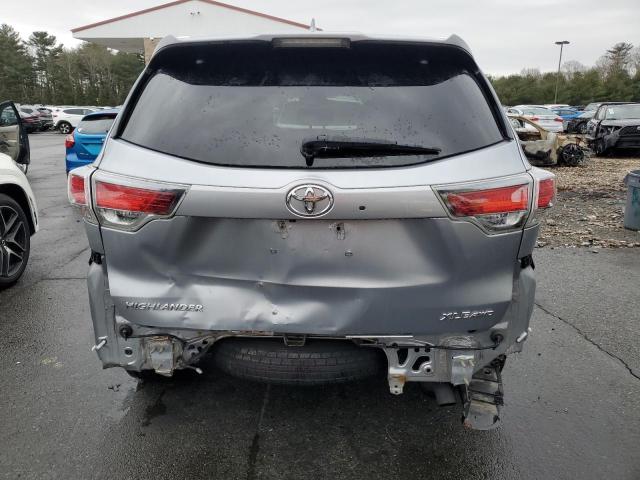5TDJKRFH7FS219916 - 2015 TOYOTA HIGHLANDER XLE SILVER photo 6