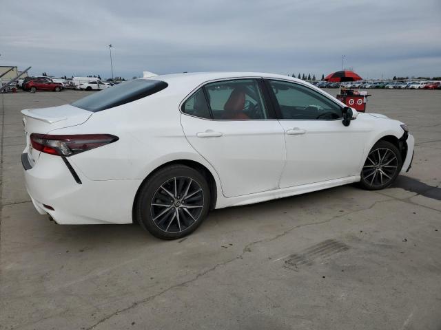 4T1T11AKXPU756983 - 2023 TOYOTA CAMRY SE NIGHT SHADE WHITE photo 3