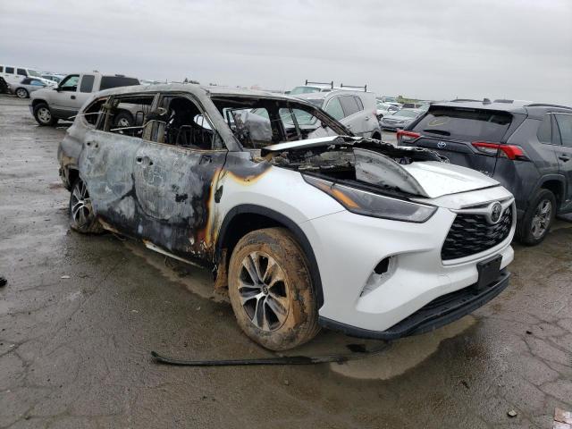 5TDHZRBHXNS578482 - 2022 TOYOTA HIGHLANDER XLE Blanco foto 4