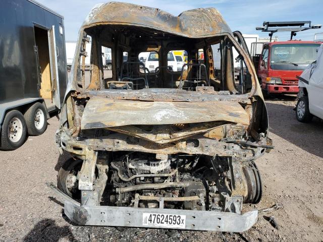 3C6TRVDG1JE105329 - 2018 RAM PROMASTER 2500 HIGH დამწვარი ფოტო 5