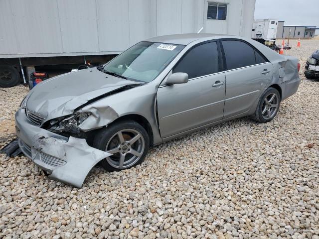 4T1BE32KX5U989768 - 2005 TOYOTA CAMRY LE SILVER photo 1