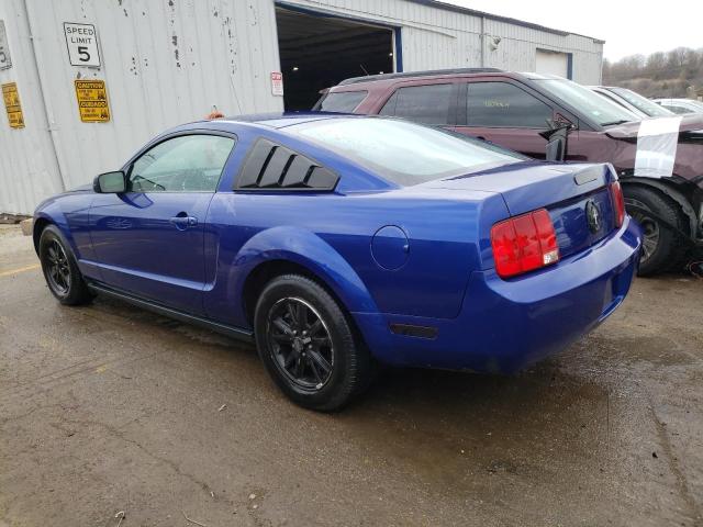 1ZVFT80N155140920 - 2005 FORD MUSTANG BLUE photo 2