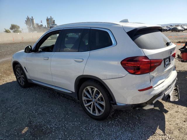 5UXTR9C5XKLD94186 - 2019 BMW X3 XDRIVE30I WHITE photo 2