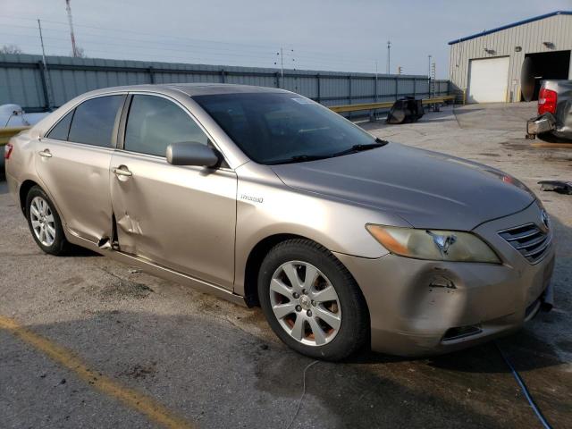 JTNBB46K173023858 - 2007 TOYOTA CAMRY HYBRID TAN photo 4