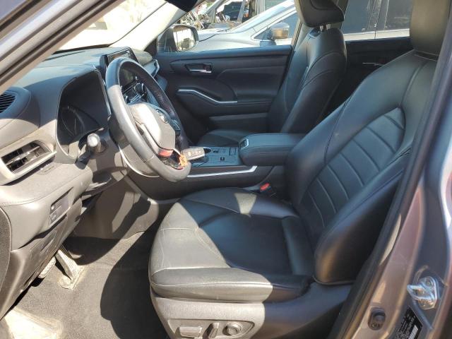 5TDHZRAH7MS042329 - 2021 TOYOTA HIGHLANDER XLE SILVER photo 7