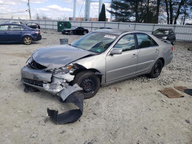 4T1BE32K25U947921 - 2005 TOYOTA CAMRY LE SILVER photo 1