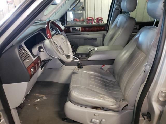 5LMFU28R24LJ40903 - 2004 LINCOLN NAVIGATOR ვერცხლისფერი ფოტო 7