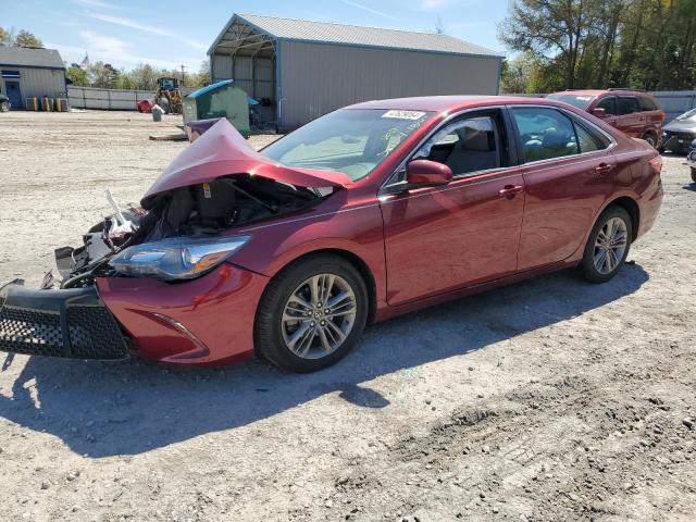 4T1BF1FK0HU757518 - 2017 TOYOTA CAMRY LE RED photo 1