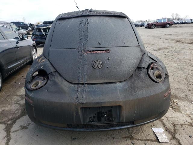 3VWFW31CX8M525947 - 2008 VOLKSWAGEN NEW BEETLE TRIPLE WHITE BURN photo 6