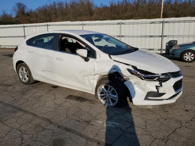 3G1BE6SM0JS612571 - 2018 CHEVROLET CRUZE 4D LT WHITE photo 4