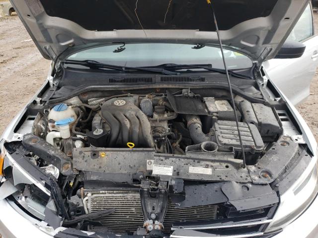 3VW1K7AJ1FM417001 - 2015 VOLKSWAGEN JETTA BASE Արծաթագույն լուսանկար 11