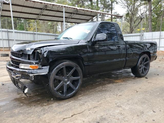 2001 CHEVROLET SILVERADO C1500, 