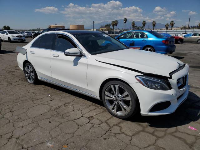 55SWF4JBXJU255594 - 2018 MERCEDES-BENZ C 300 WHITE photo 4