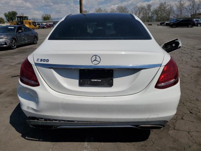 55SWF4JBXJU255594 - 2018 MERCEDES-BENZ C 300 WHITE photo 6