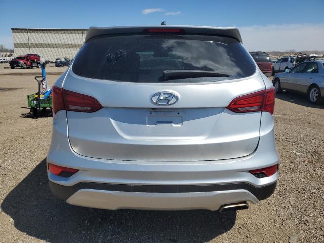 5XYZT3LB4JG530710 - 2018 HYUNDAI SANTA FE S SILVER photo 6