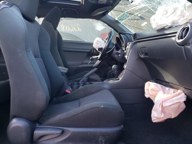 JTKJF5C76B3002533 - 2011 TOYOTA SCION TC 灰色 照片 5