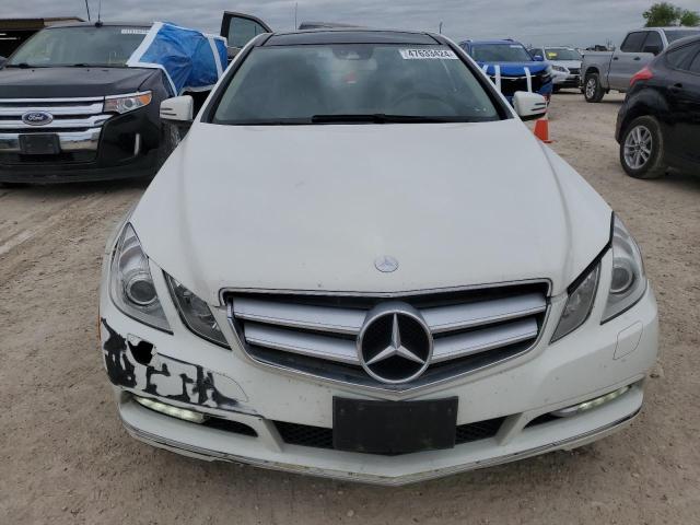 WDDKJ5KB4CF162822 - 2012 MERCEDES-BENZ E 350 WHITE photo 5