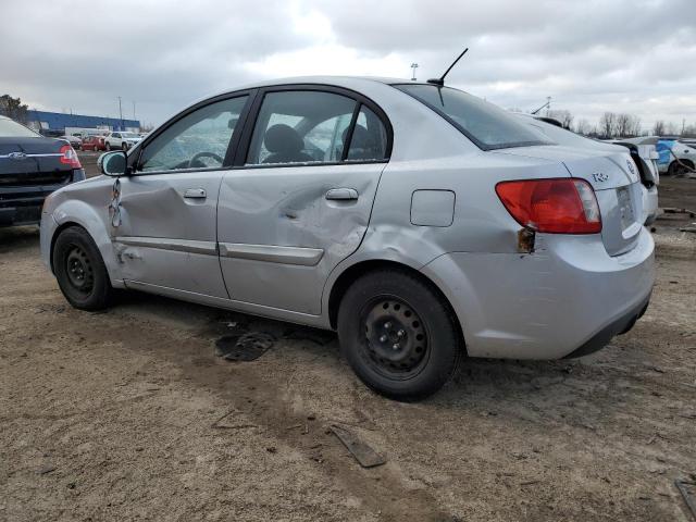 KNADH4A32B6921272 - 2011 KIA RIO BASE SILVER photo 2